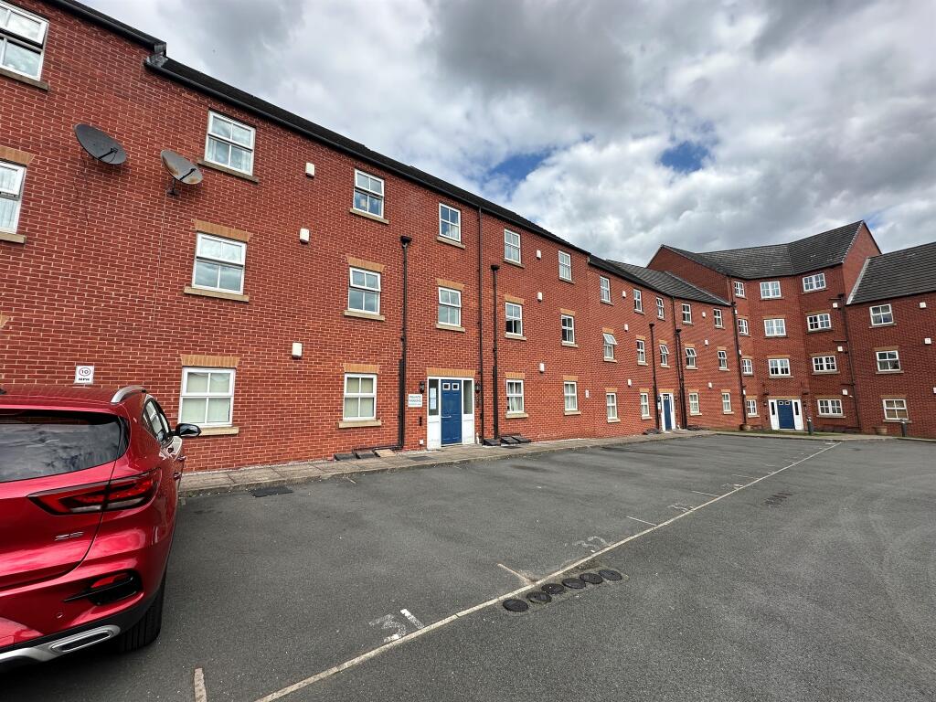 Main image of property: Spindle Court, Mansfield