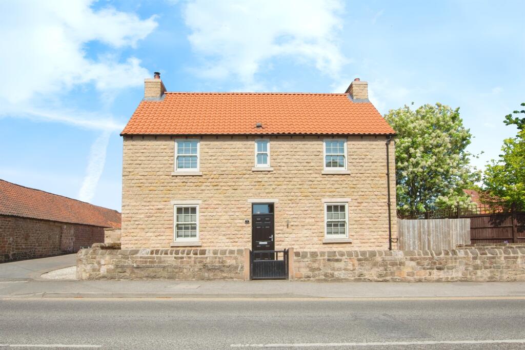 Main image of property: Richards Grove, Kirkby-In-Ashfield, Nottingham