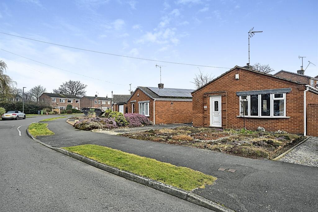 2 bedroom detached bungalow for sale in Charnwood Drive, Ripley, DE5