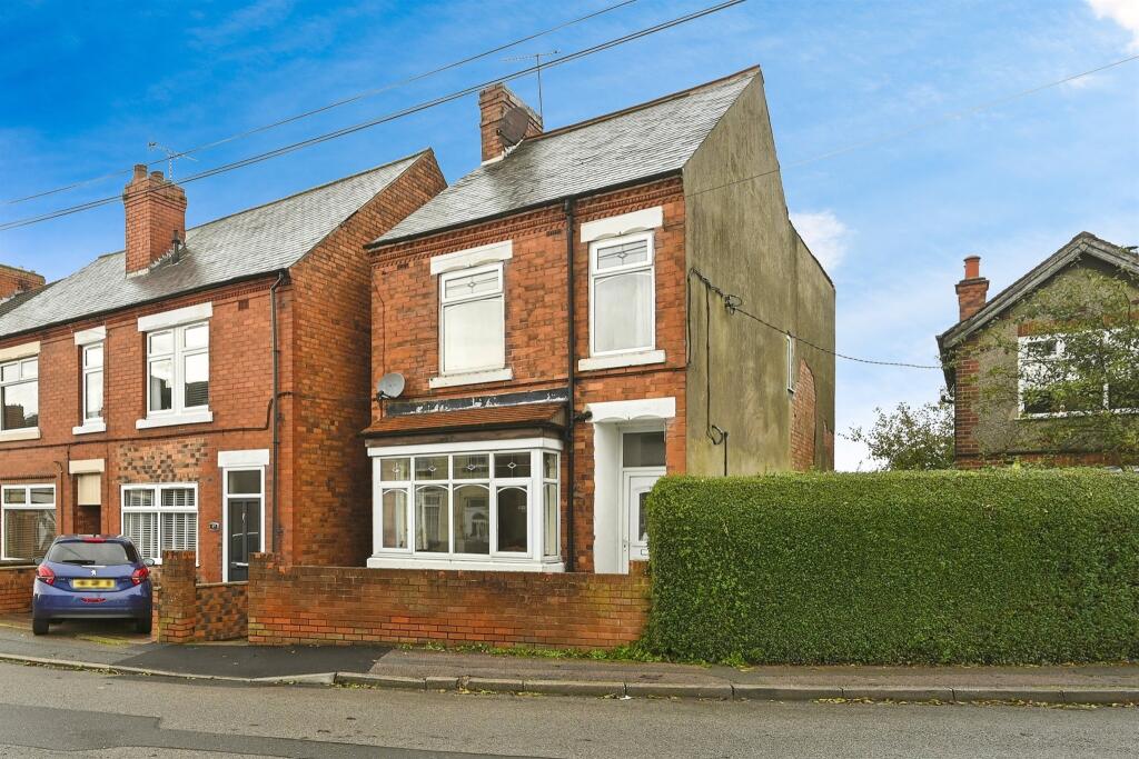 2 bedroom detached house for sale in Littlemoor Lane, Newton, Alfreton