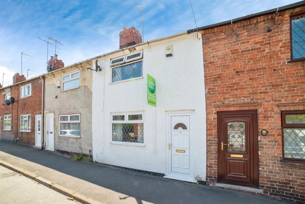 2 bedroom terraced house for sale in Hammersmith, Hammersmith, Ripley, DE5