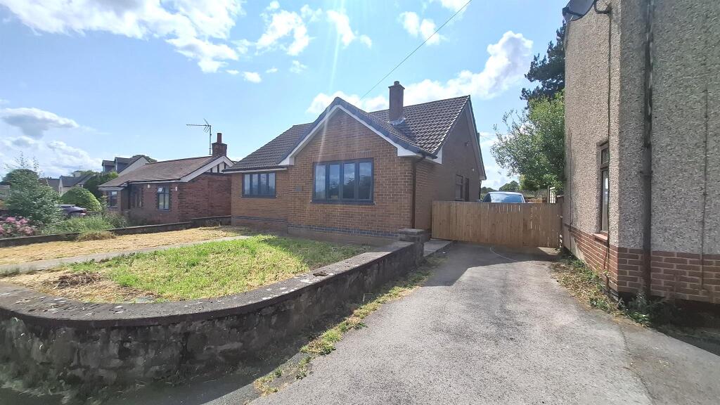 Main image of property: Chesterfield Road, Oakerthorpe, Alfreton
