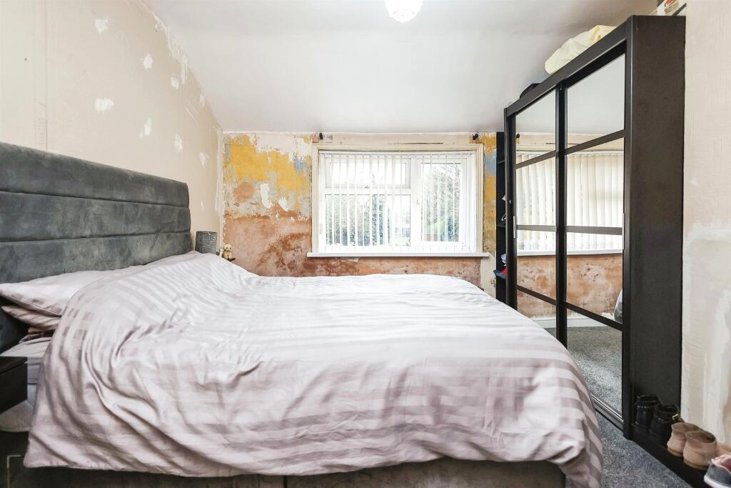 Additional property image - Redthorn Grove, Birmingham