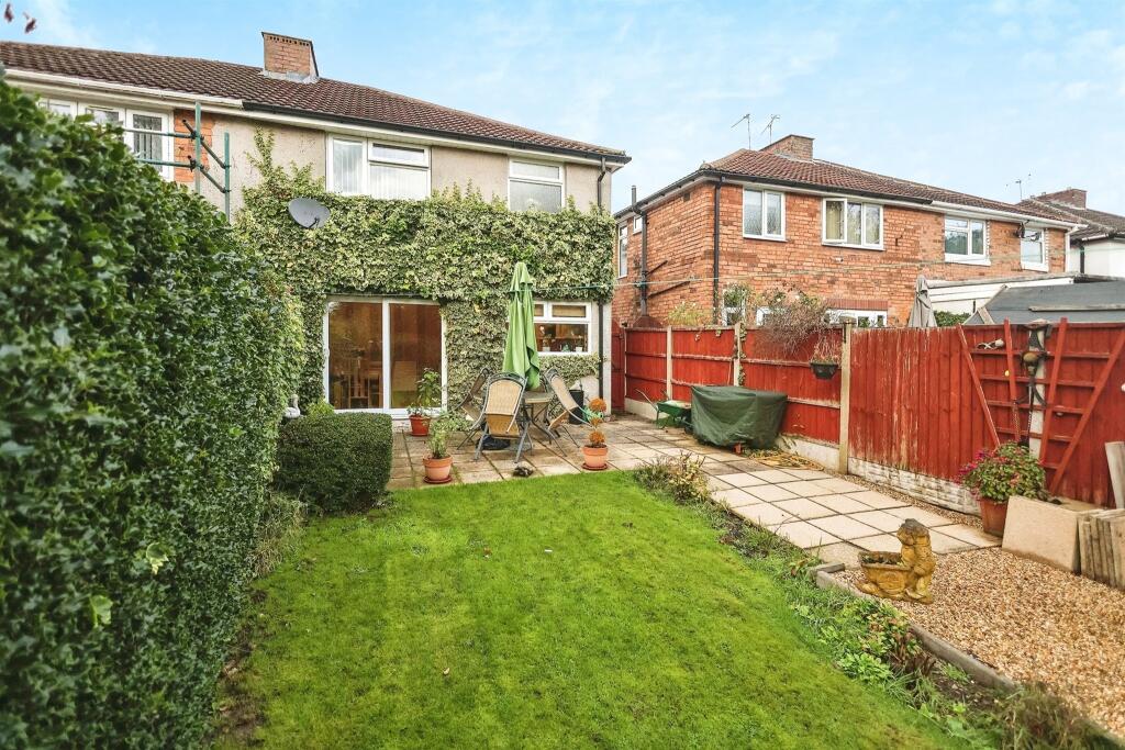 Additional property image - Redthorn Grove, Birmingham