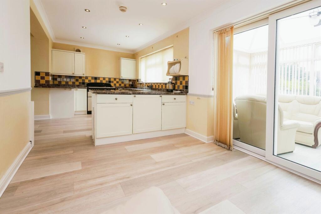 Additional property image - Common Lane, Sheldon, Birmingham