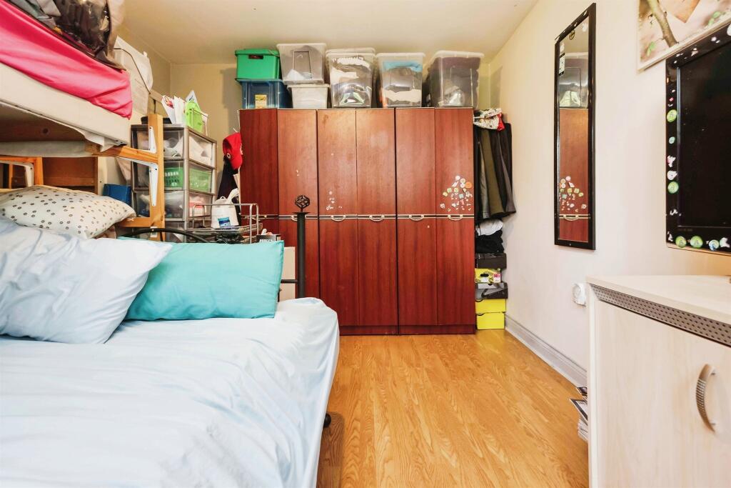 Additional property image - Kew Gardens, BIRMINGHAM