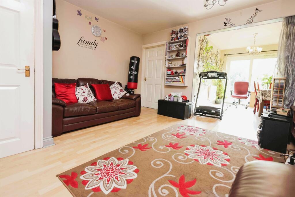 Additional property image - Kew Gardens, BIRMINGHAM