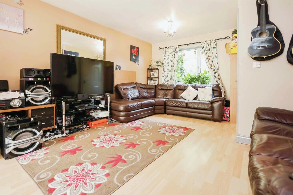 Additional property image - Kew Gardens, BIRMINGHAM