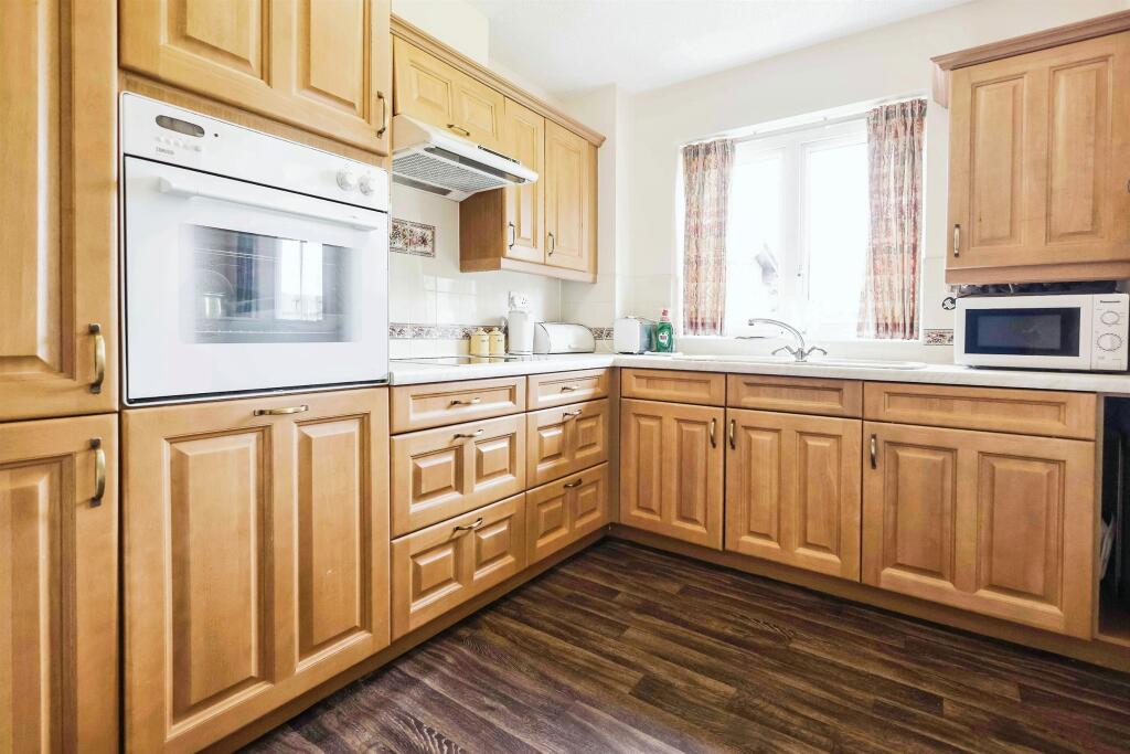 Additional property image - Ulleries Road, Solihull