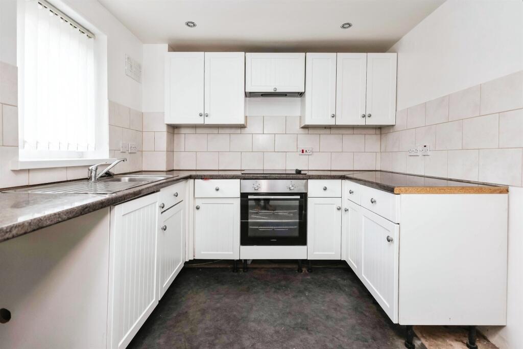 Additional property image - Scout Close, Birmingham