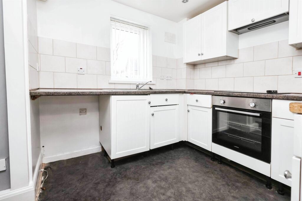 Additional property image - Scout Close, Birmingham