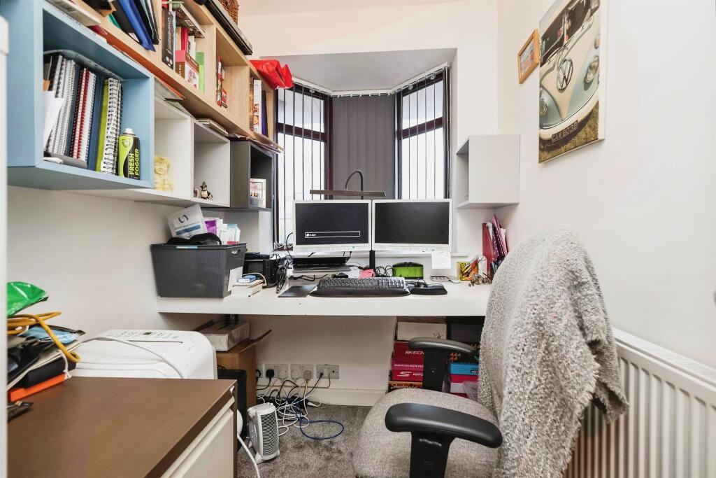 Additional property image - Hollyhurst Grove, Birmingham