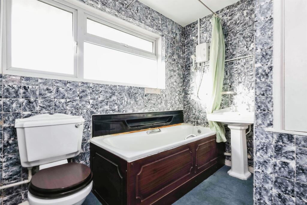 Additional property image - Feltham Close, Birmingham