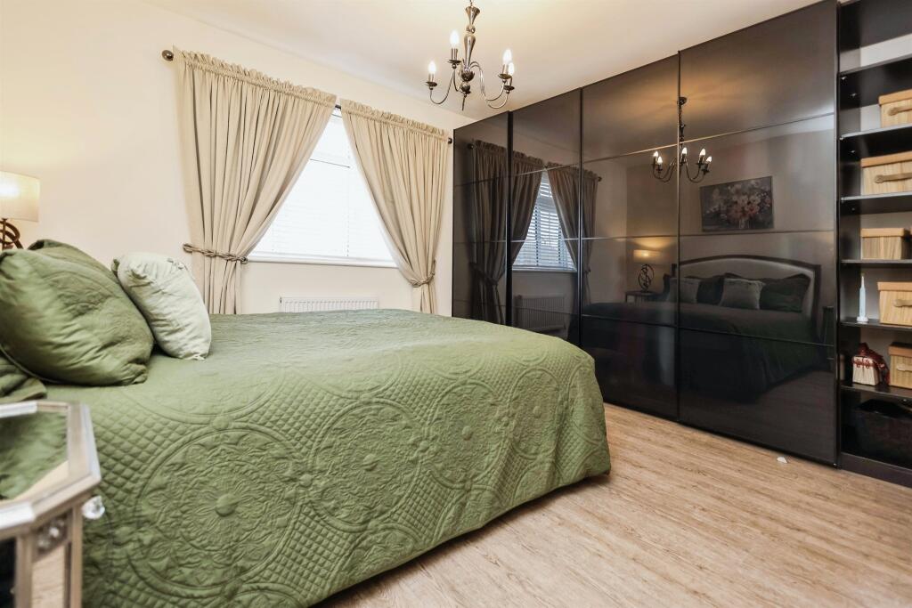 Additional property image - Dove Close, Birmingham