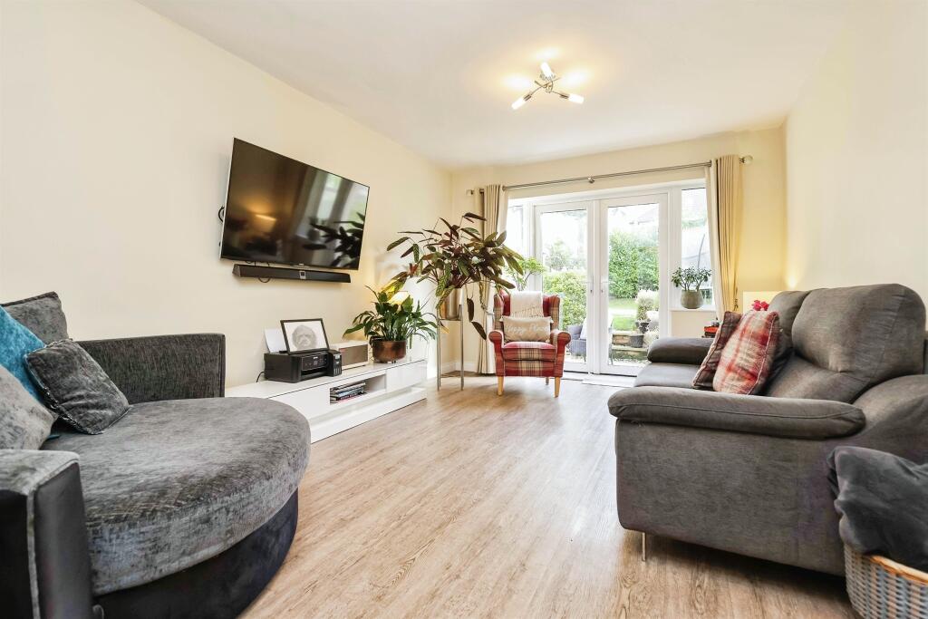 Additional property image - Dove Close, Birmingham