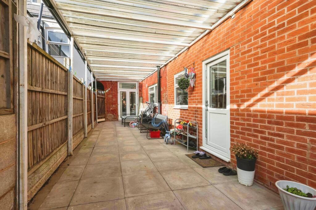 Additional property image - Deakins Road, Birmingham