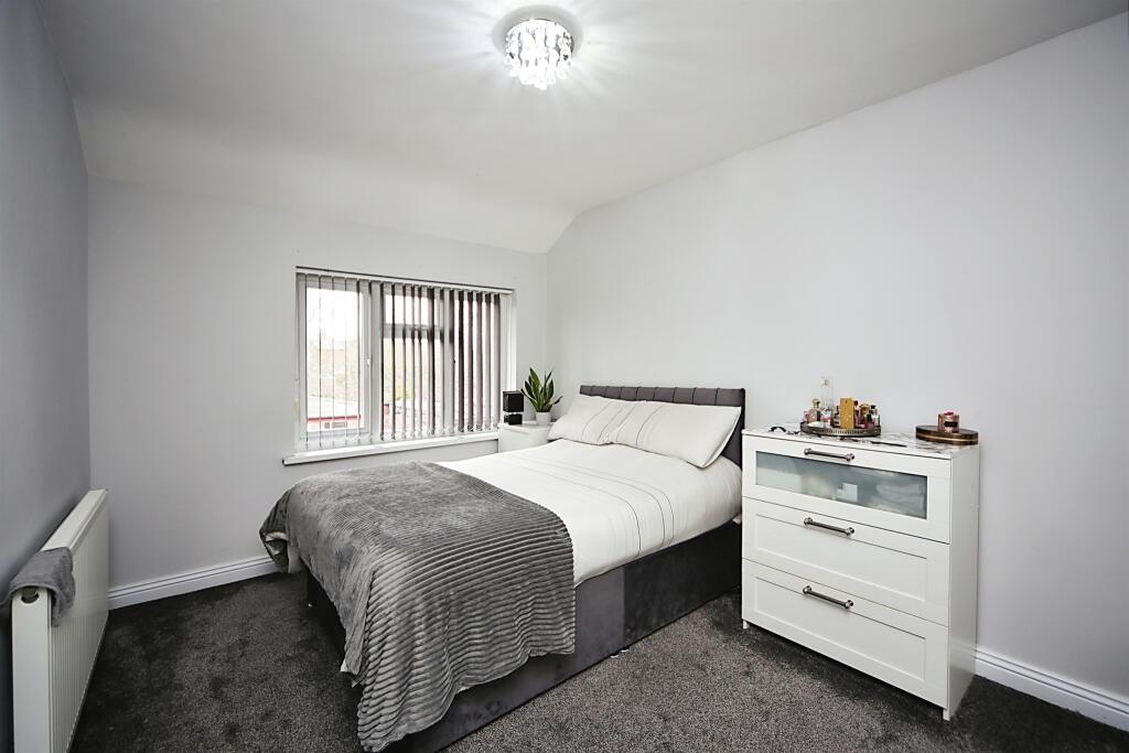 3 bedroom terraced house for sale in Cateswell Road, Hall Green