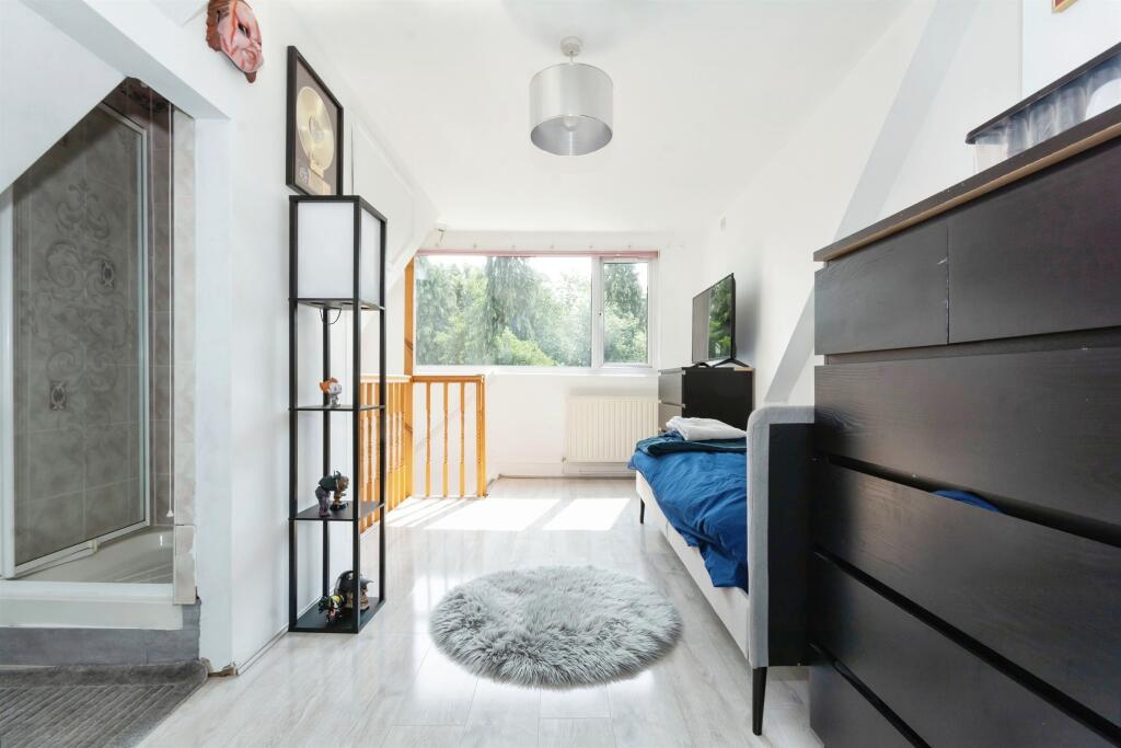 Additional property image - Moreton Road, Shirley, Solihull