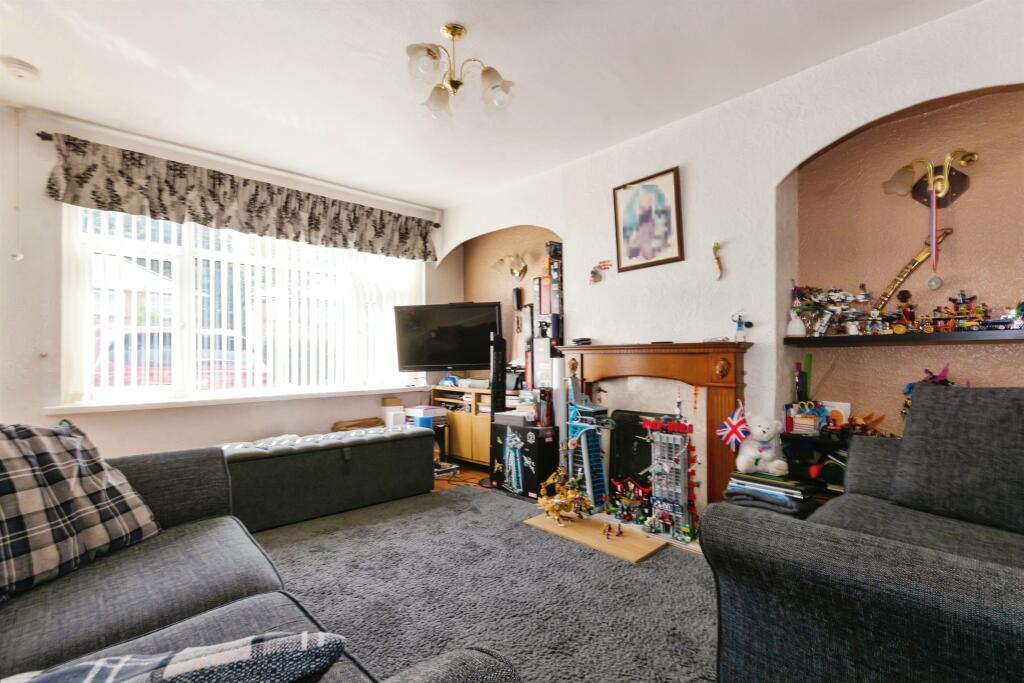 Additional property image - Circular Road, Birmingham