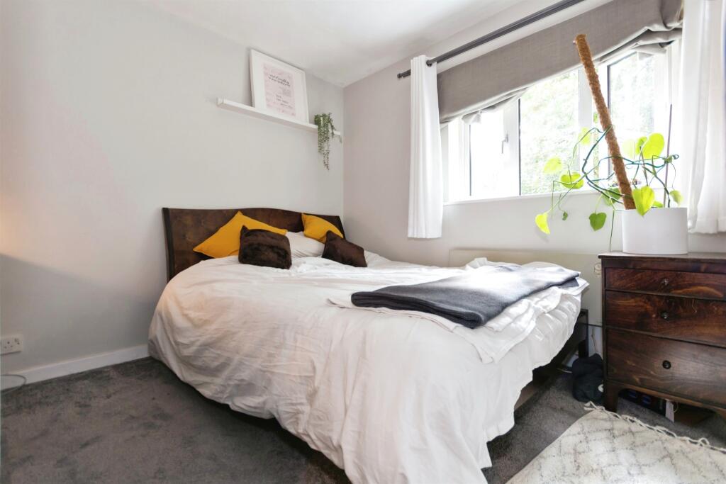 Additional property image - Admiral Place, Moseley, Birmingham