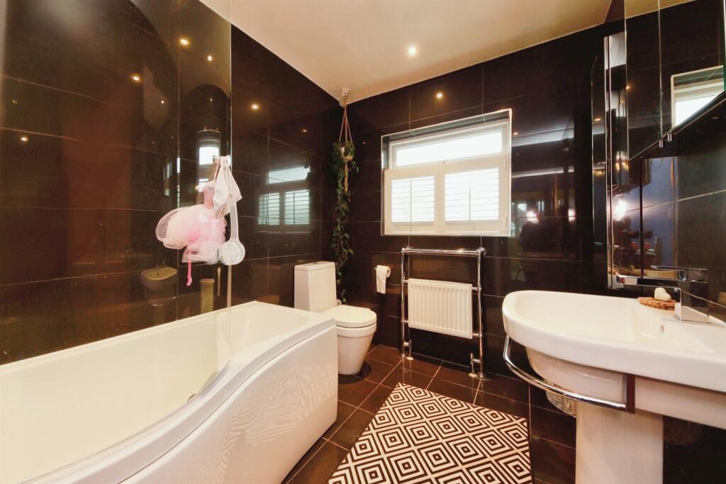 Additional property image - Yarningale Road, Birmingham