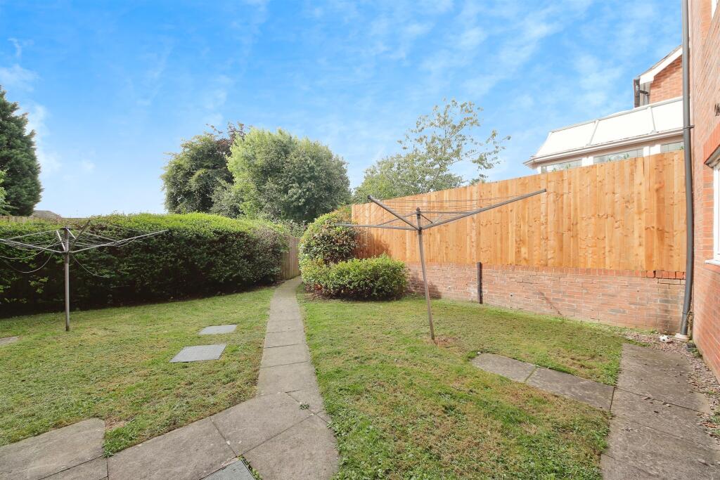 Additional property image - Canal Court, Birmingham
