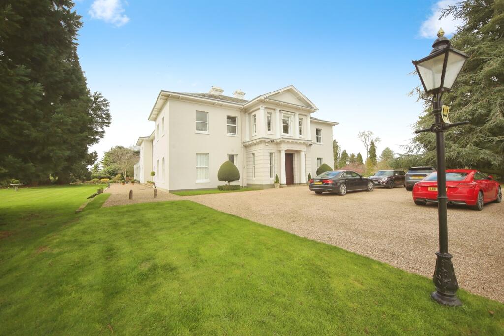 2 bedroom apartment for sale in Meriden Road, Berkswell, Coventry, CV7