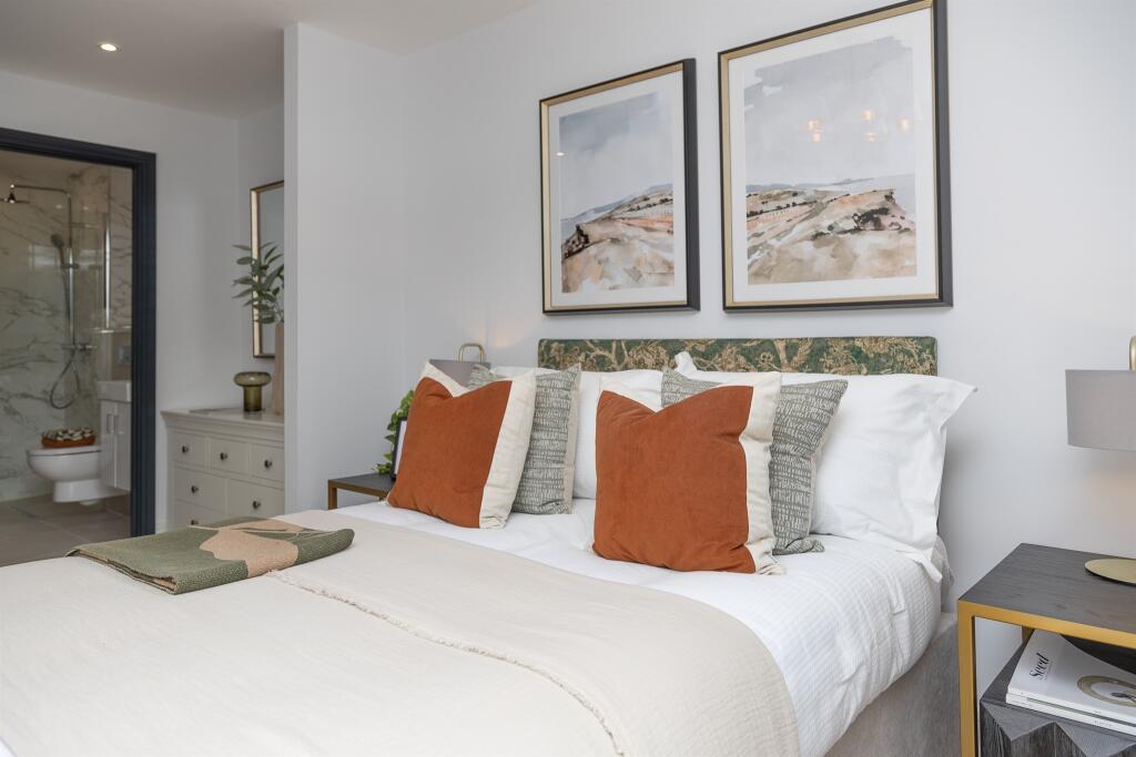 Additional property image - Alfred Place, Blossomfield Road, Solihull
