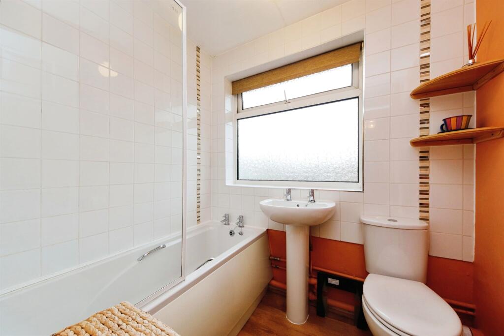 Additional property image - Highwood Avenue, Solihull