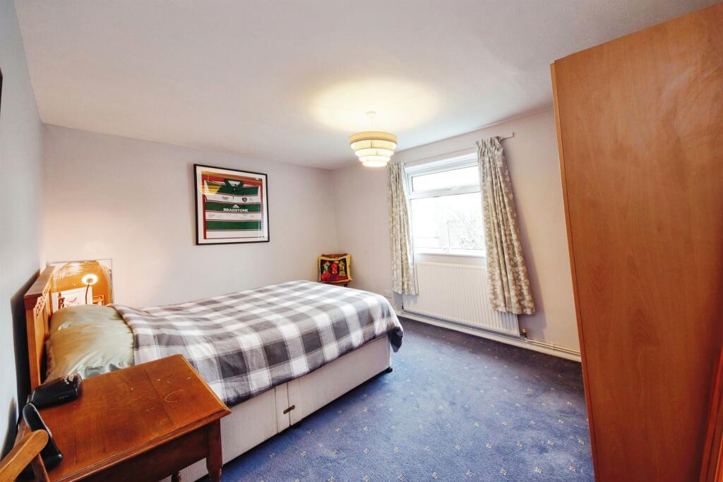 Additional property image - Highwood Avenue, Solihull