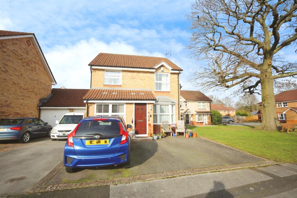 Additional property image - Witham Croft, Solihull