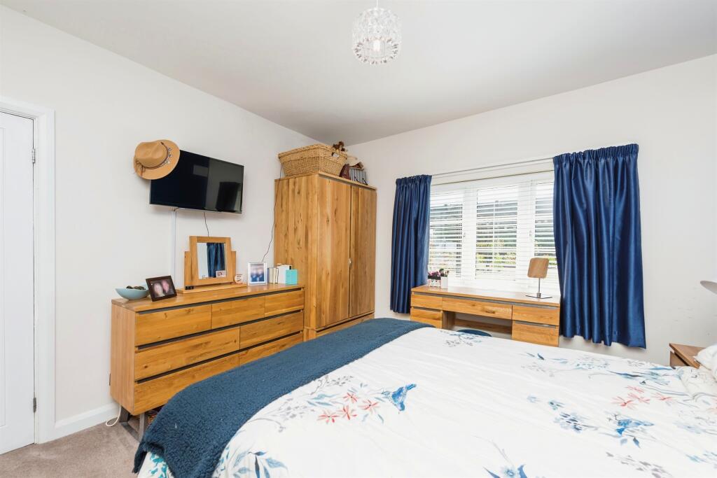 Additional property image - Lichfield Street, Fazeley, Tamworth