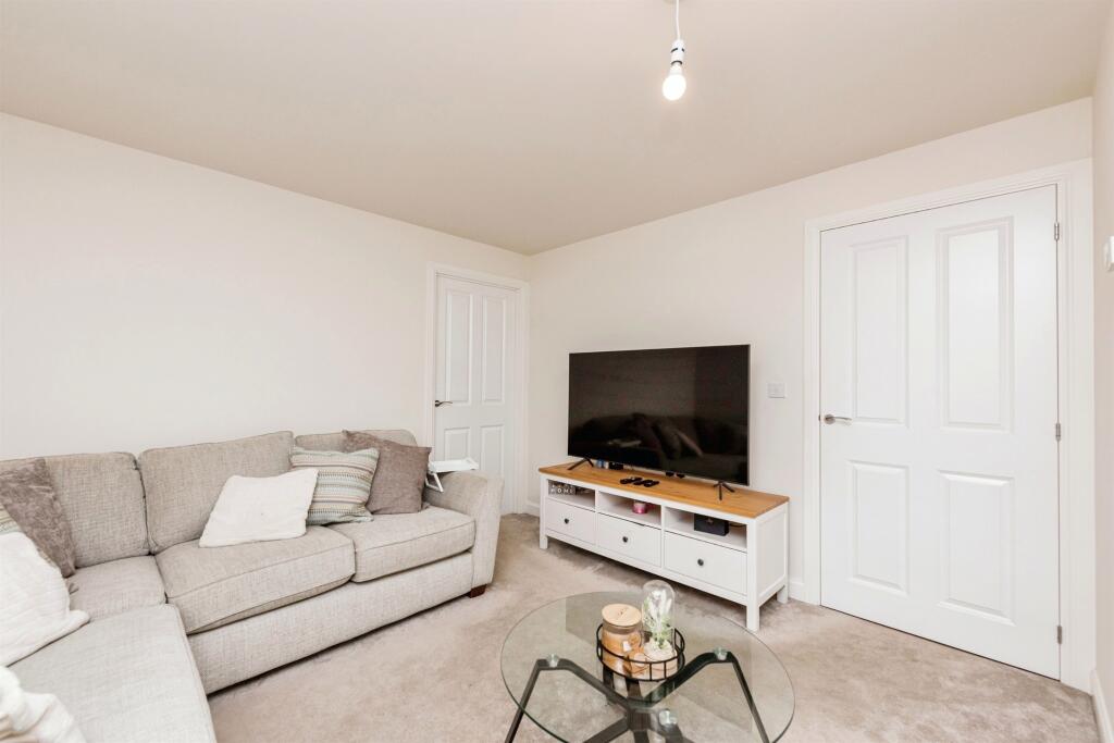 Additional property image - Austen Drive, TAMWORTH