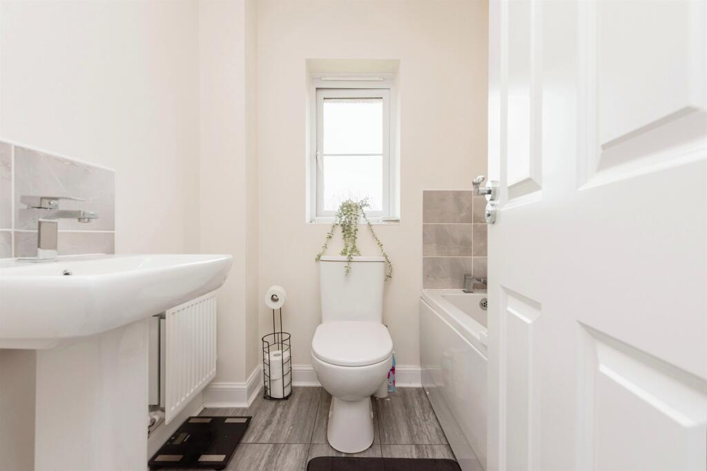 Additional property image - Austen Drive, TAMWORTH