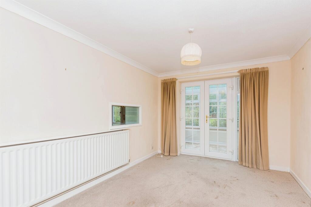 Additional property image - Hampton Close, Tamworth