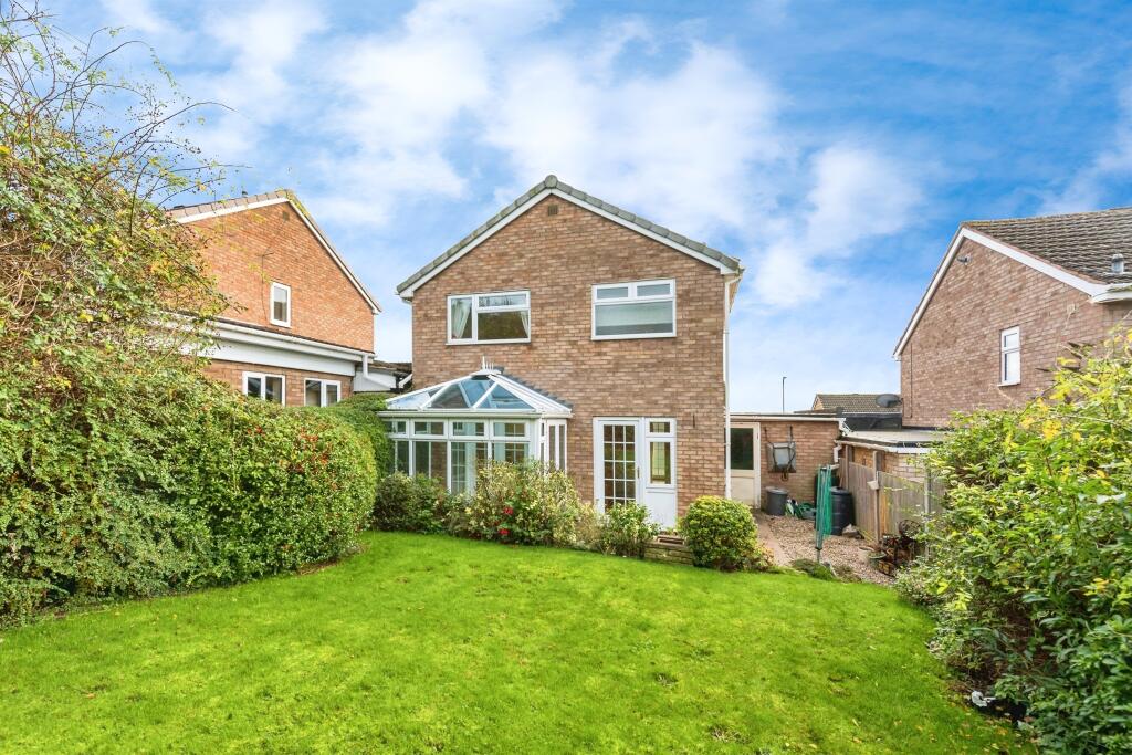 Additional property image - Hampton Close, Tamworth