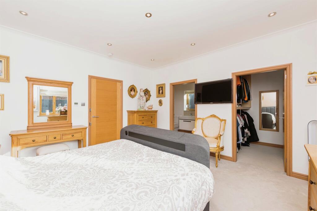 Additional property image - Knowle Hill, Hurley, ATHERSTONE