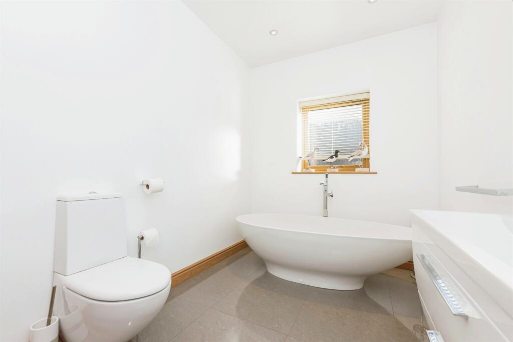 Additional property image - Knowle Hill, Hurley, ATHERSTONE