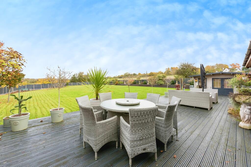 Additional property image - Knowle Hill, Hurley, ATHERSTONE
