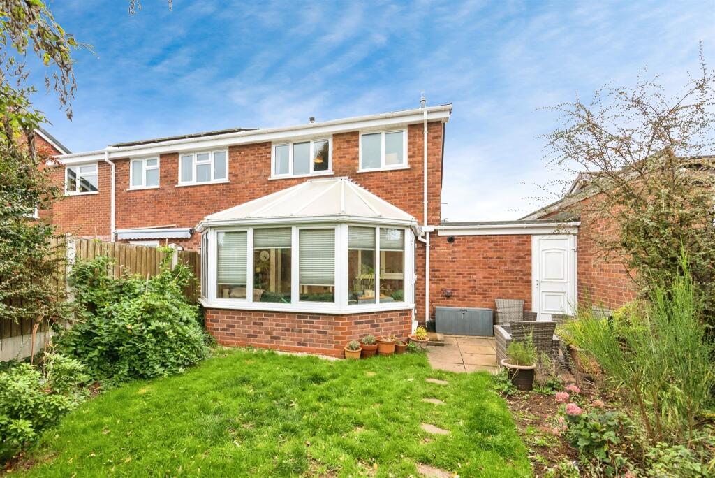 Additional property image - Cheviot, Wilnecote, Tamworth