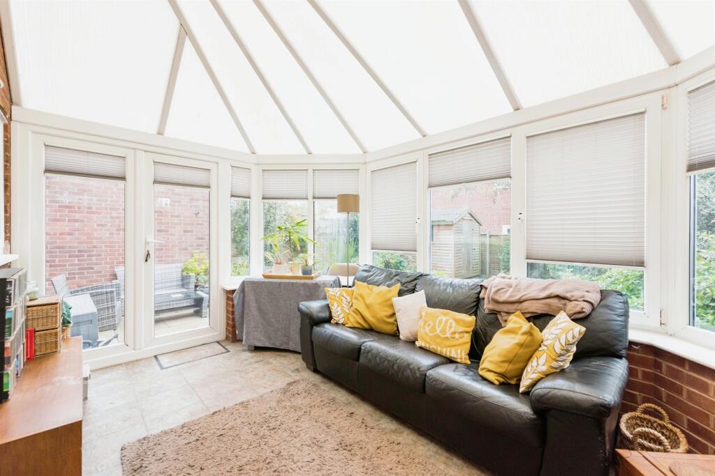 Additional property image - Cheviot, Wilnecote, Tamworth