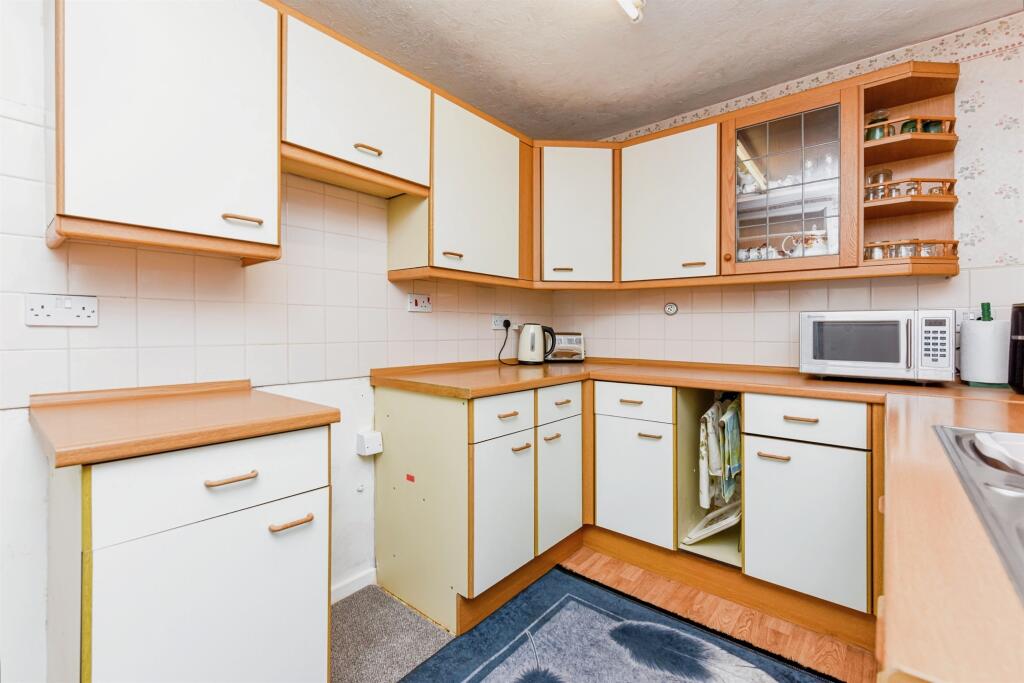 Additional property image - Sycamore, Wilnecote, Tamworth