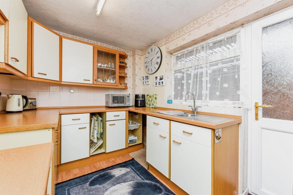 Additional property image - Sycamore, Wilnecote, Tamworth