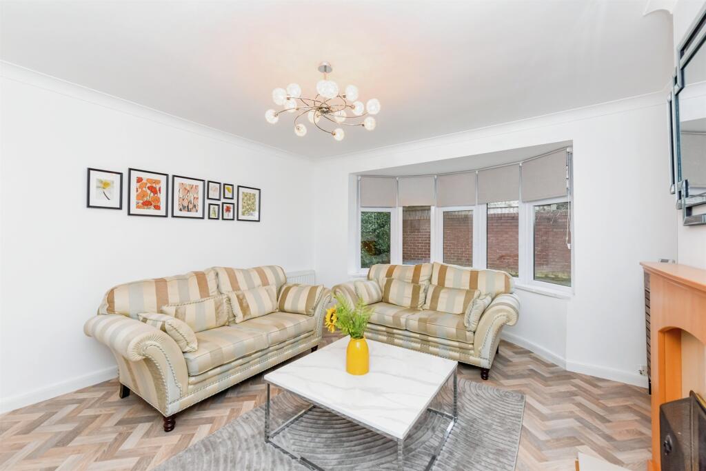 Additional property image - Fairway, Wilnecote, Tamworth