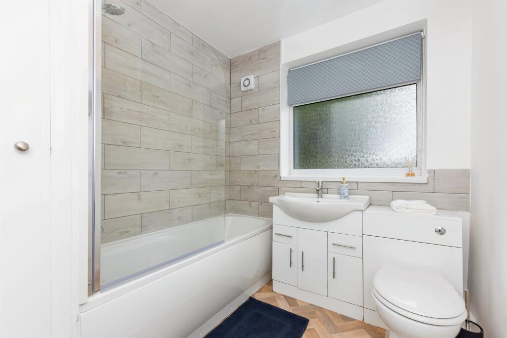 Additional property image - Fairway, Wilnecote, Tamworth