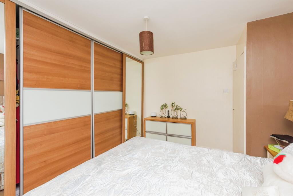 Additional property image - Watling Street, Dordon, Tamworth