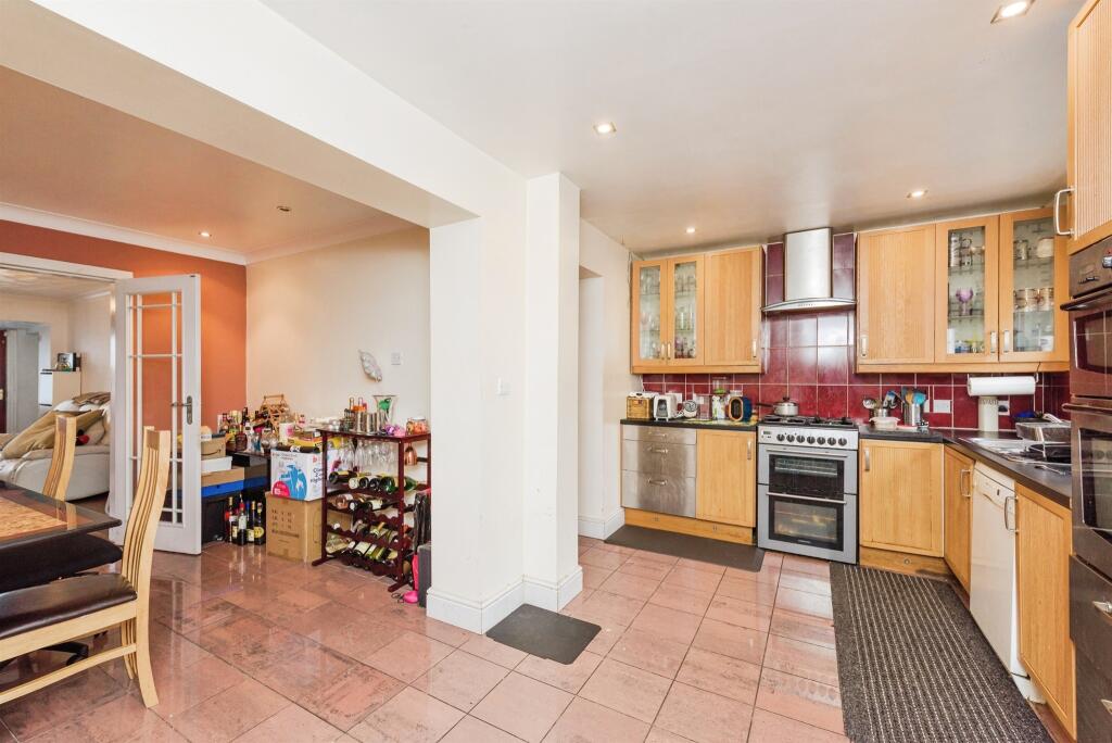 Additional property image - Watling Street, Dordon, Tamworth