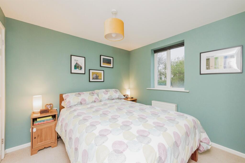 Additional property image - Paddock Close, Wilnecote, TAMWORTH