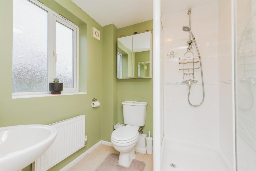 Additional property image - Paddock Close, Wilnecote, TAMWORTH