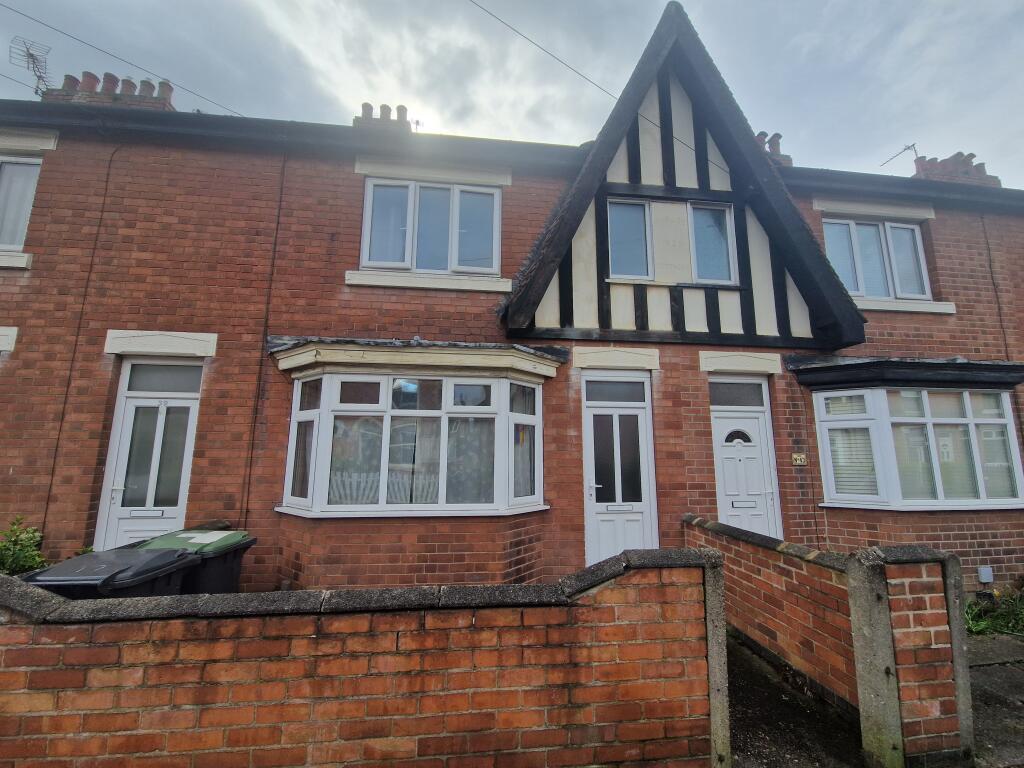 3 bedroom house for rent in Broughton Street, Beeston, NG9